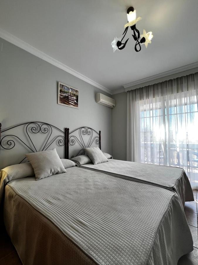 Hotel Arco Del Sol Gars am Kamp Bagian luar foto